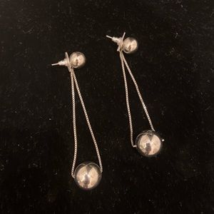 D R O P   E A R R I N G S